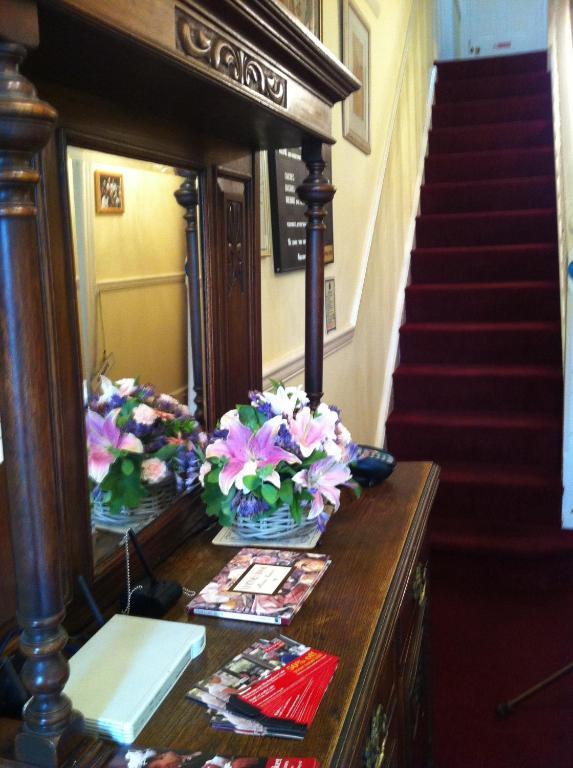 ストラットフォード＝アポン＝エイボン Stretton House Bed & Breakfast エクステリア 写真